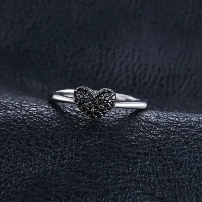 Elegant Black Spinel Heart Jewelry Set Ring Pendant & Earrings in 925 Silver - Image 5
